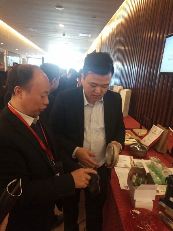 匠心欄目貴賓名單 展示膠水圖片 聚力膠水